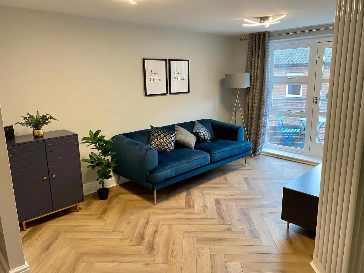 Luxury Riverside City Centre Apartment York United Kingdom