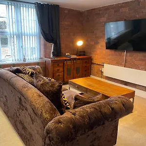 Apartment Staycation At 62a Cocoa, York