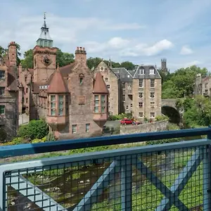 https://dean-village-river-side-apartment-with-balcony-and.edinburghhotelsuk.org